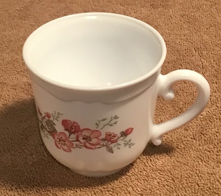 Lot of 8 Vintage ARCOPAL FRANCE Teacups Milk Glass Apple Blossoms Floral Pattern
