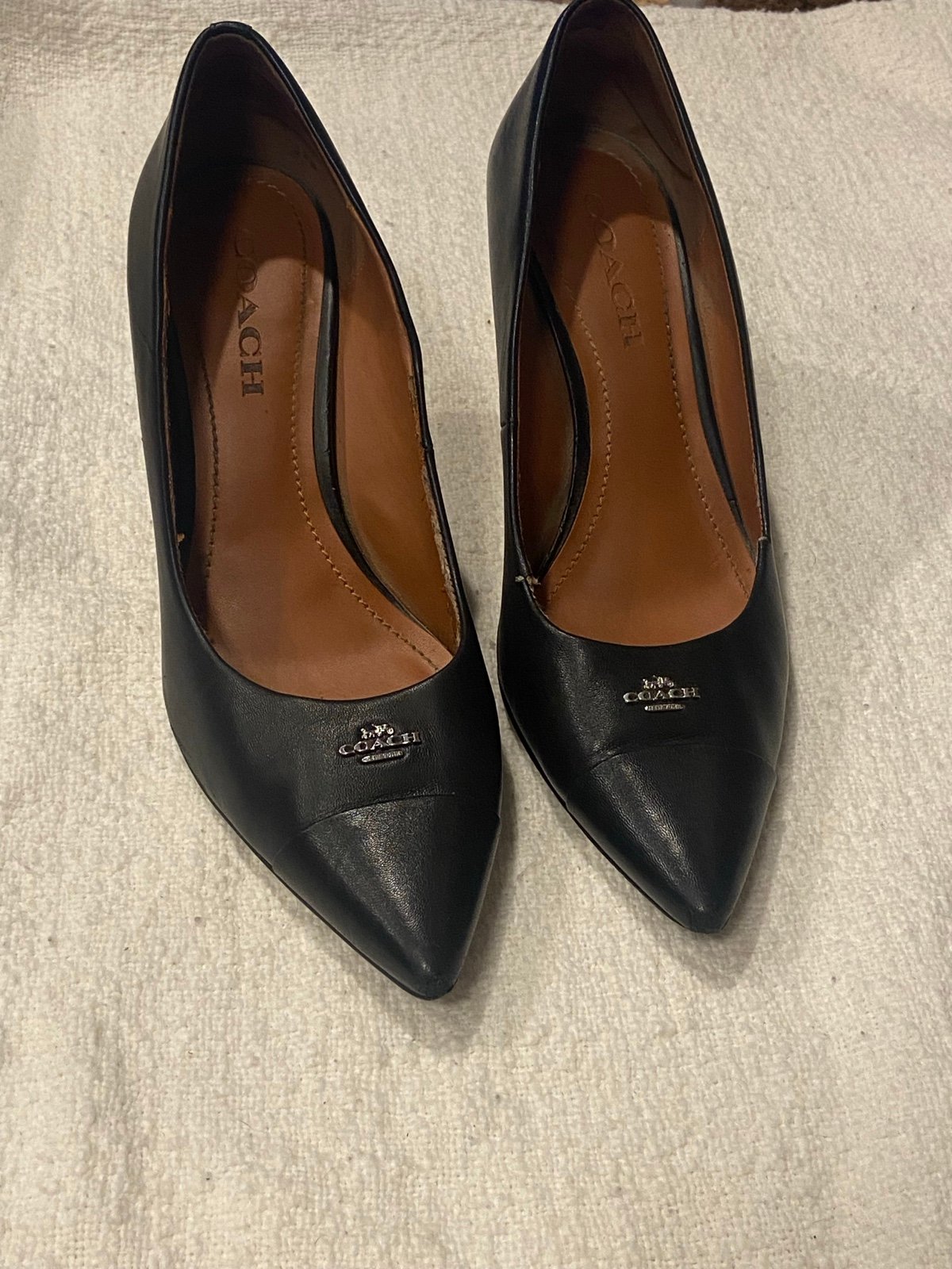 Coach Alyce Pump