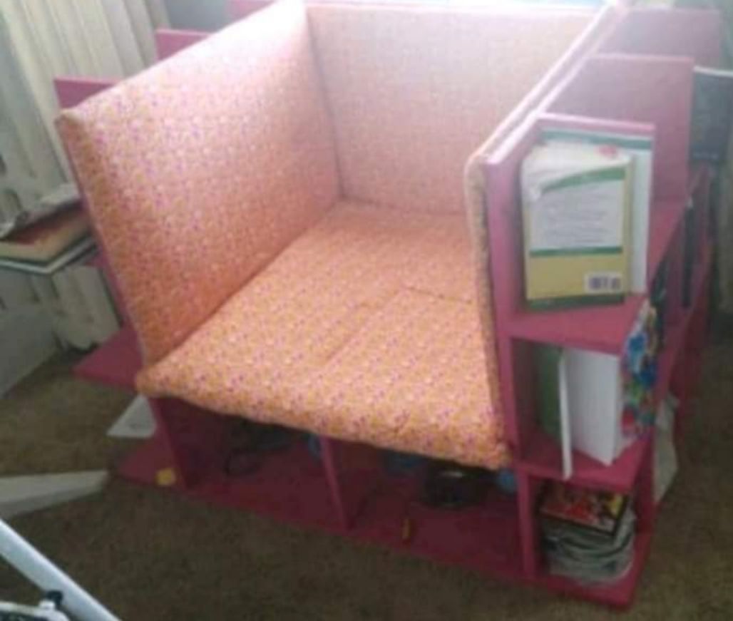 Bookshelf Chair
