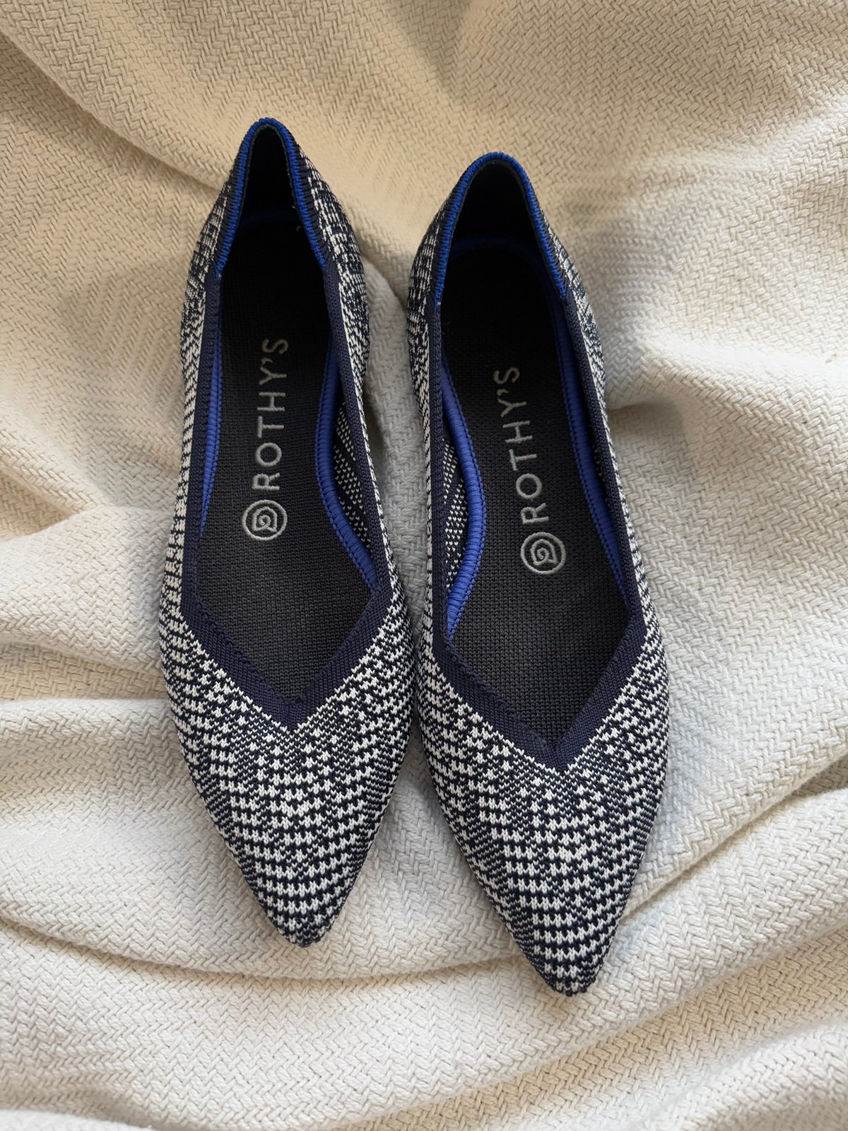 Rothy’s Point - Navy Houndstooth