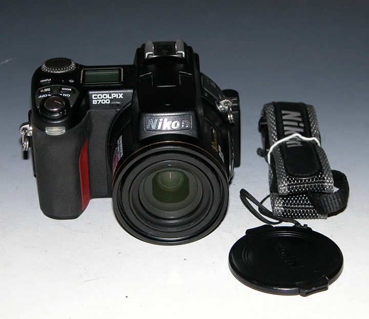 Nikon COOLPIX 8700 8.0MP Digital Camera #2247