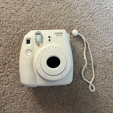 Fujifilm instax mini 8 polaroid camera