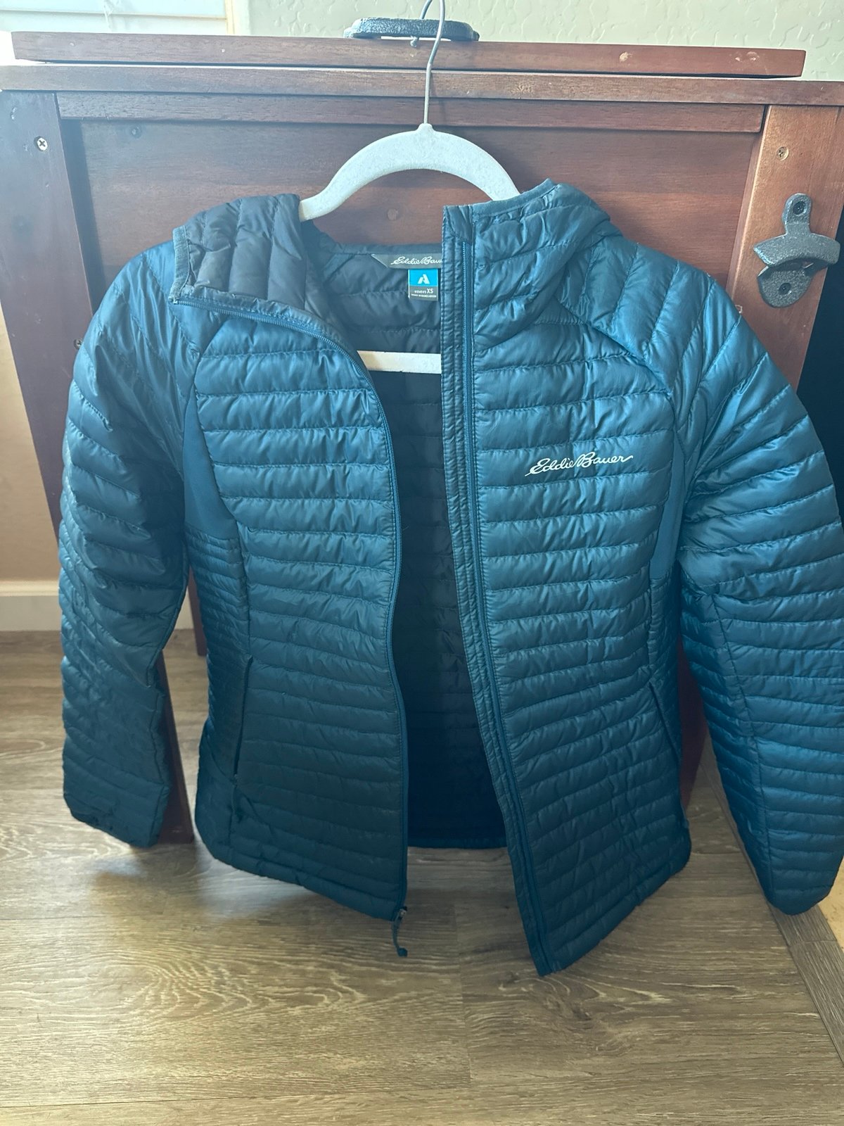 New Eddie Bauer Women's Micro Therm 2.0 Down Hooded Size XS