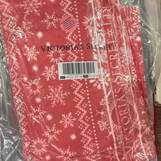 Victoria's Secret Plush Fleece Blanket