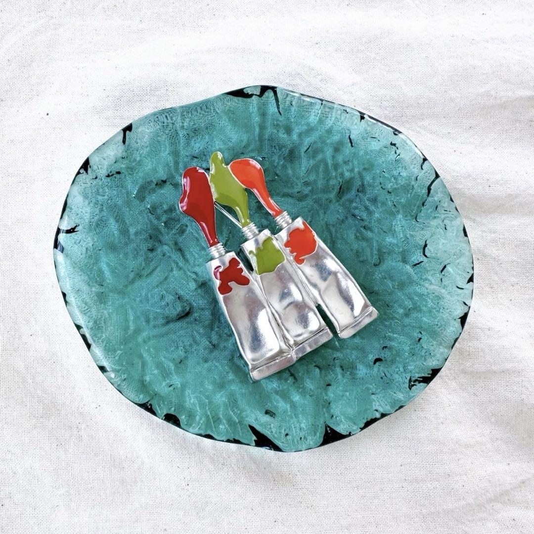 【 arman Fernandez 】 Vintage Paint Brooch, 90s