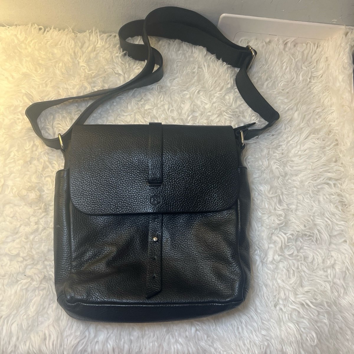 In Pelle Italian Leather Crossbody bag