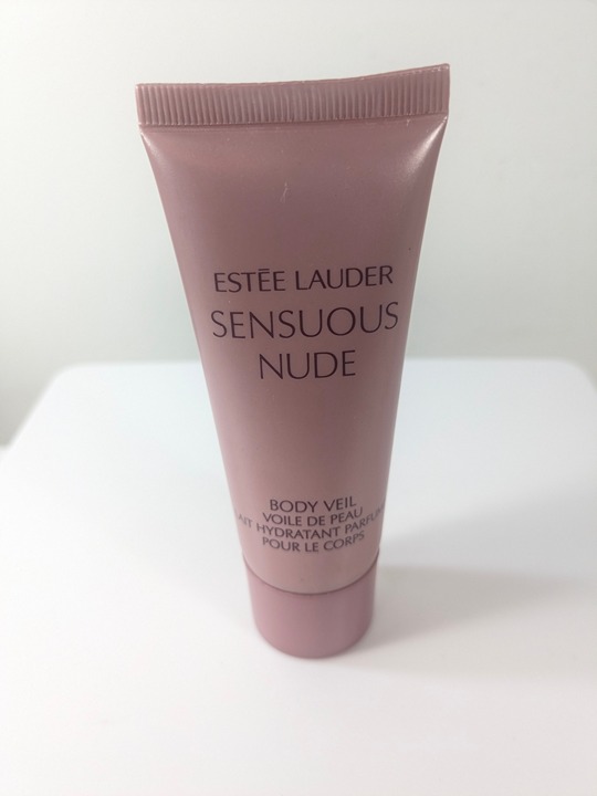 Estee Lauder Sensuous Nude Body Veil 1 fl oz tube scented lotion perfume READ