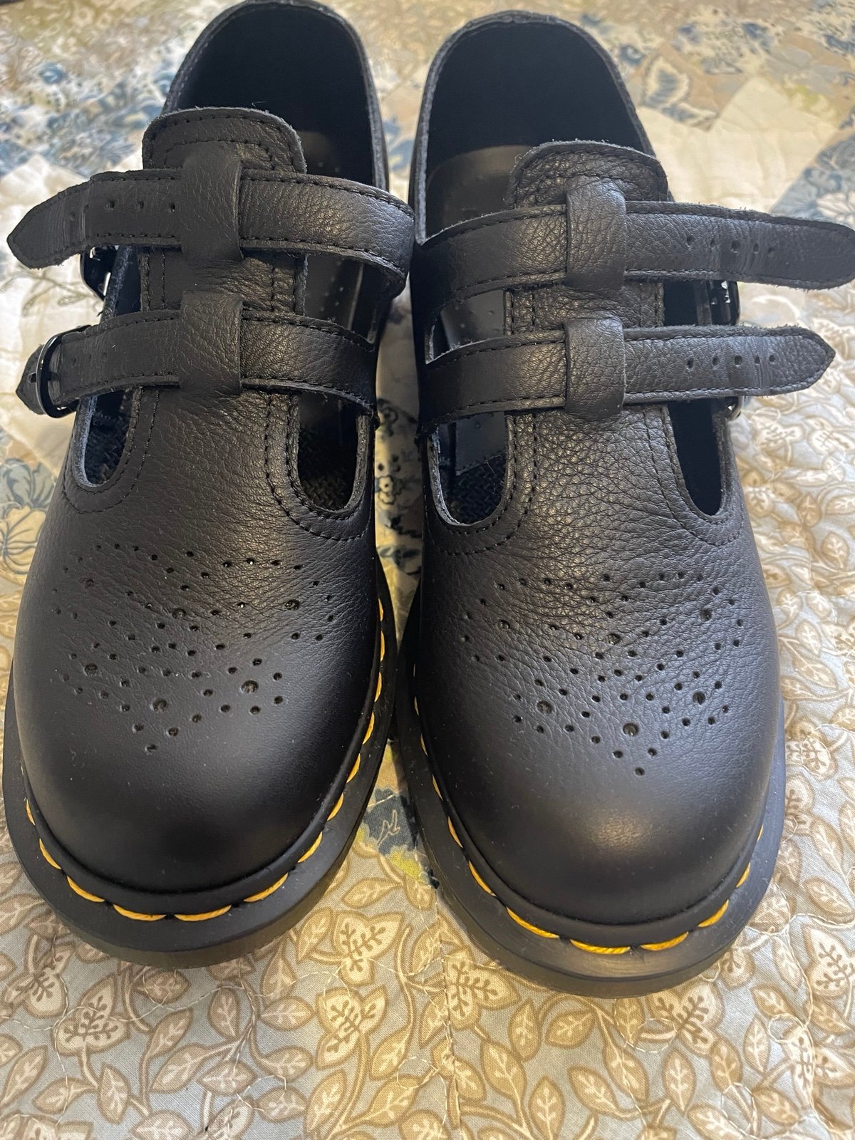 Dr Martens Mary Jane bundle size 9 womens