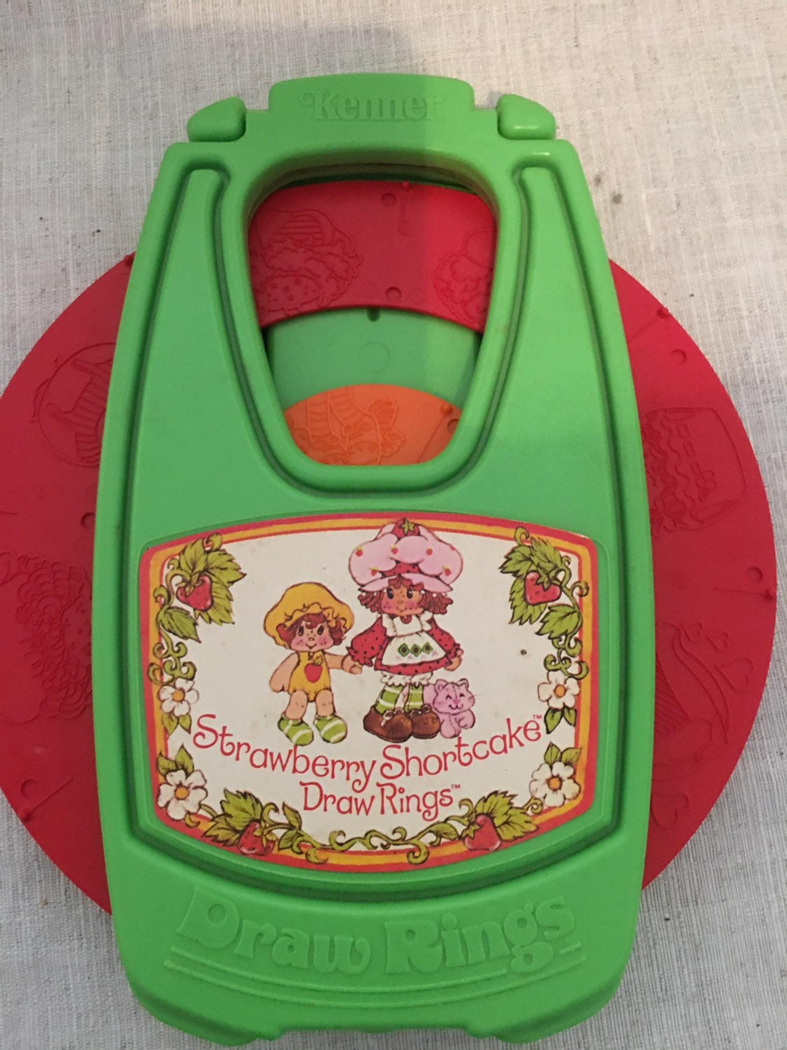 Kenner strawberry shortcake Draw Rings