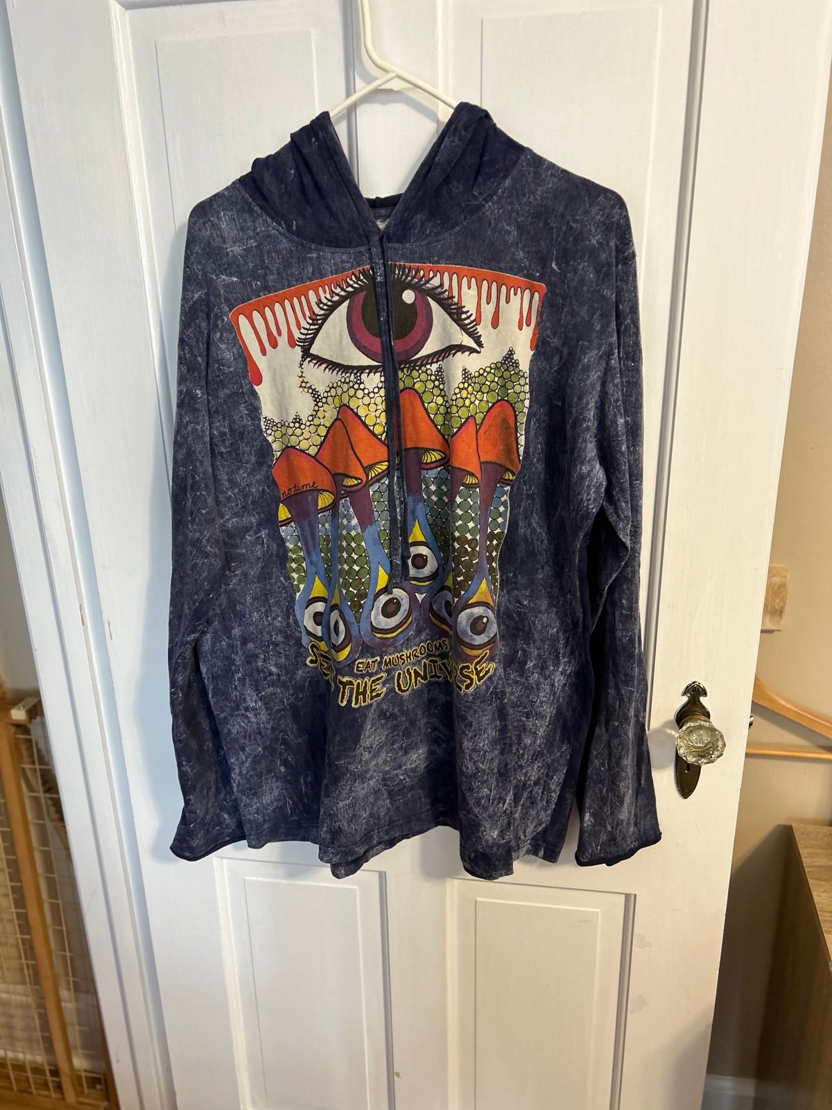 Eat Mushrooms See The Universe Long Sleeve Shirt Size Large