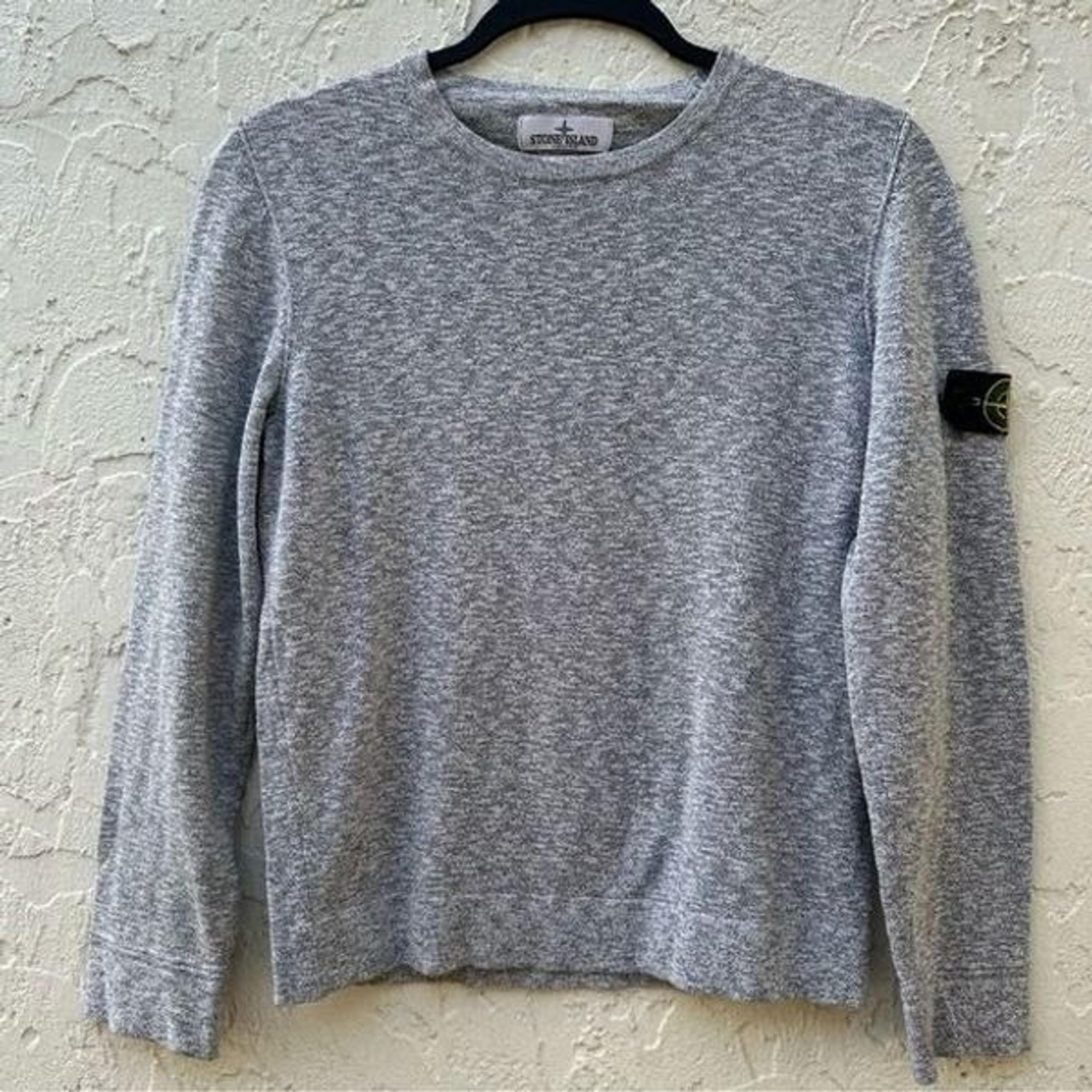 STONE ISLAND Long Sleeve Boys 12 Gray Crew Neck Logo Patch