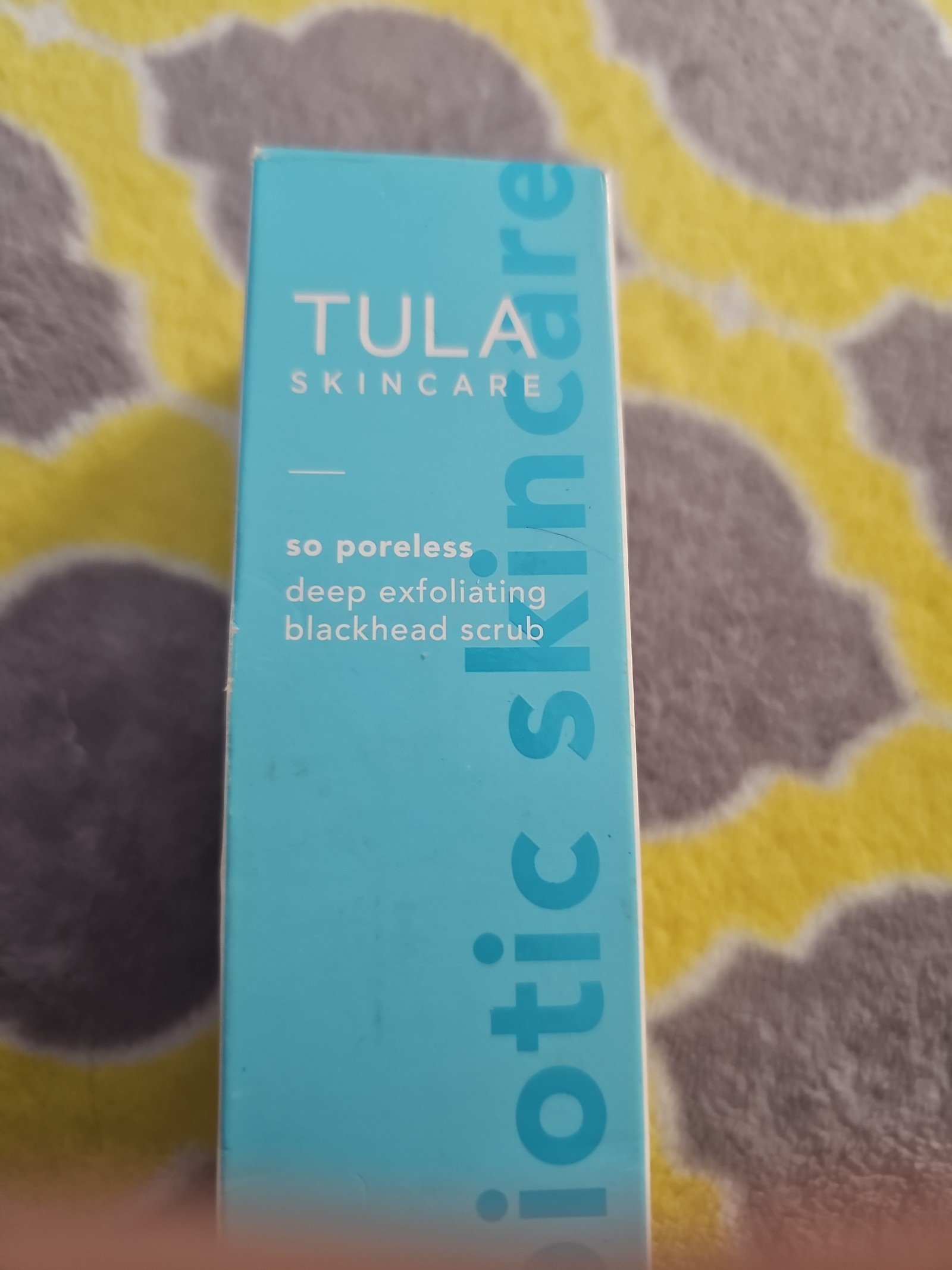 Tula So Poreless deep exfoliating blackhead scrub