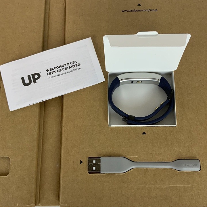 UP3 by Jawbone Heart Rate Fitness Activity Sleep Tracker Blue NEW
