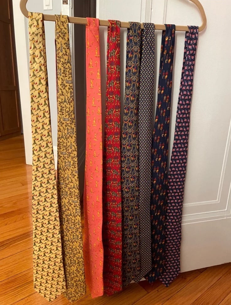 Salvatore Ferragamo Tie Lot