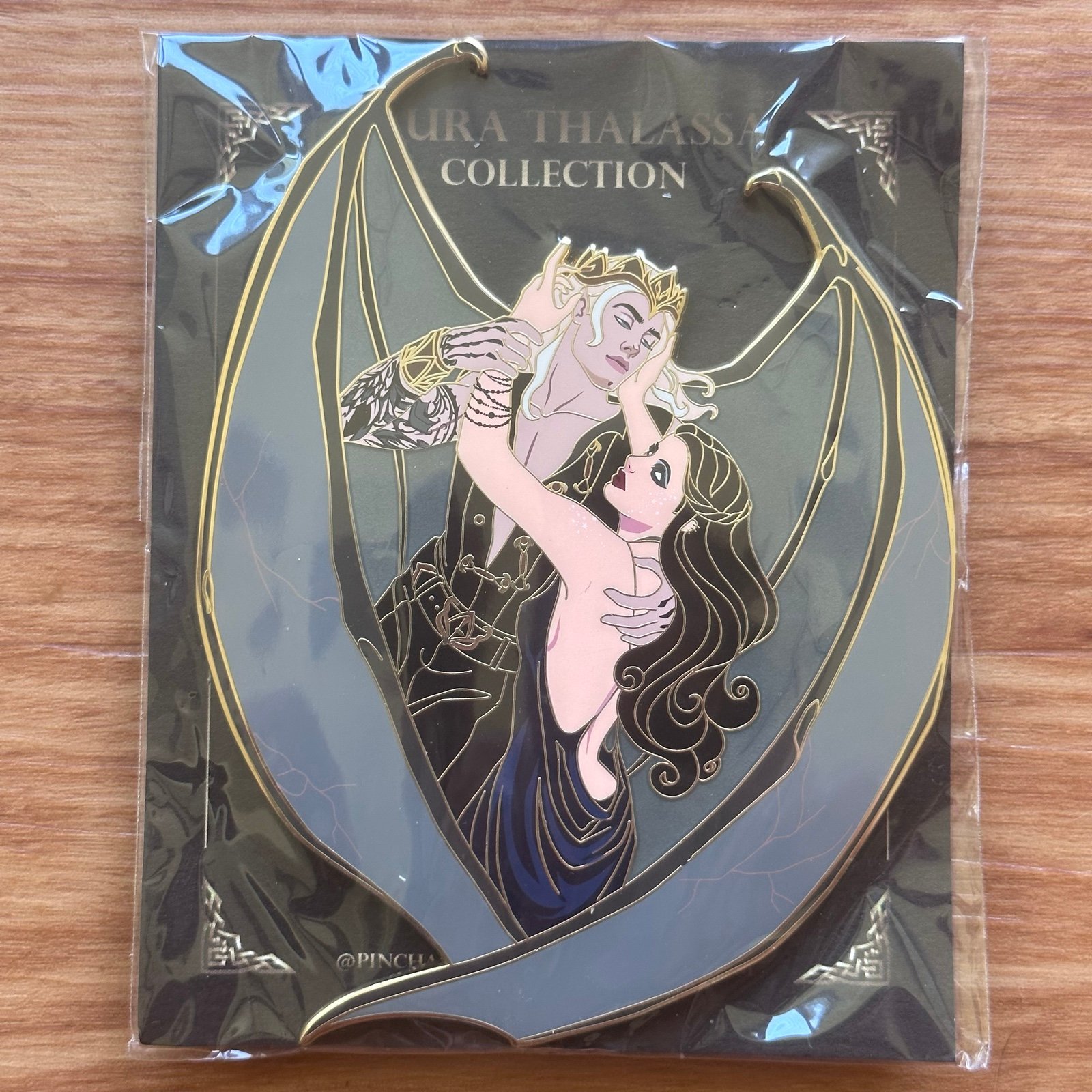 Laura Thalassa fantasy pin the bargainer series