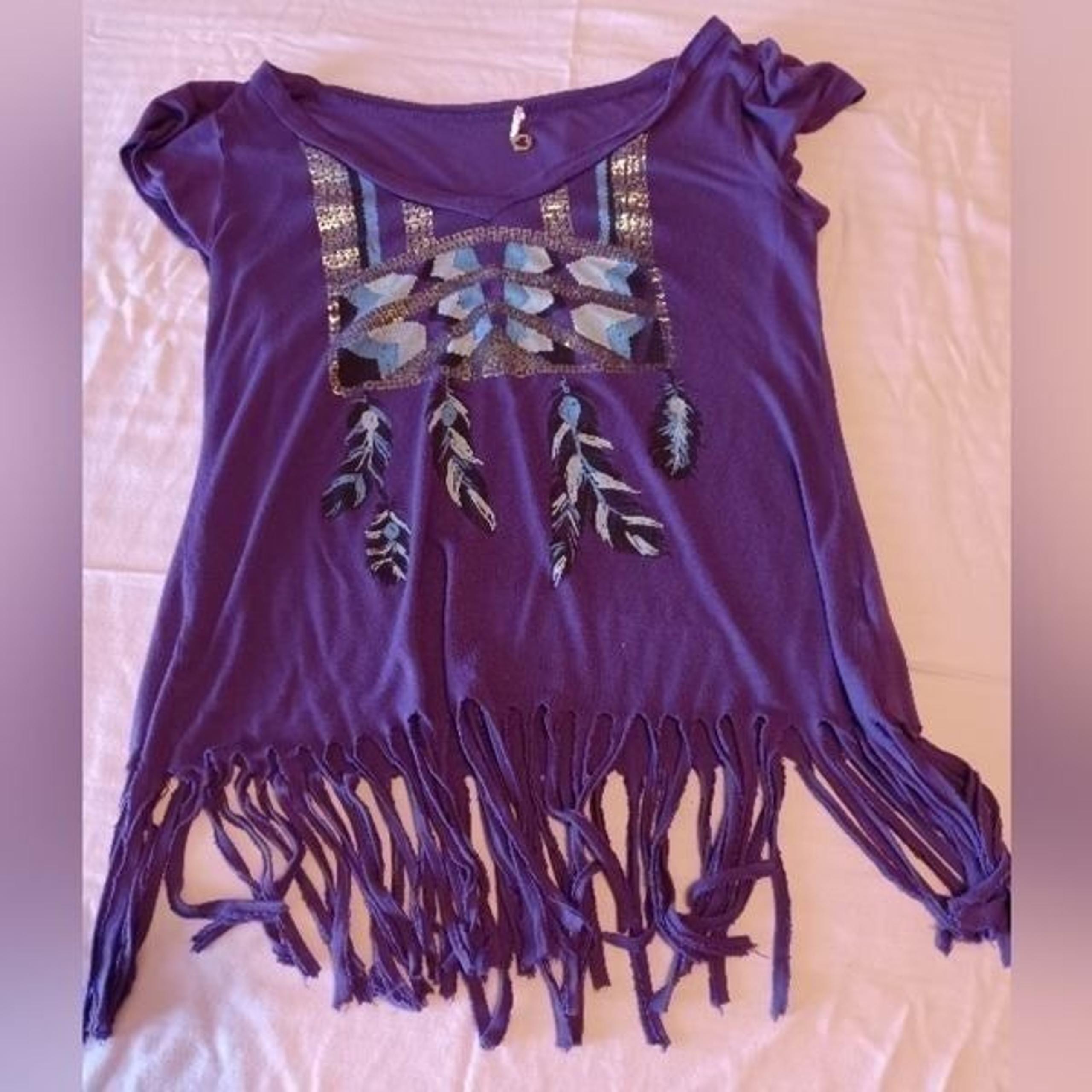 Robin K brand Fringed Tee - Size: Large (0334)