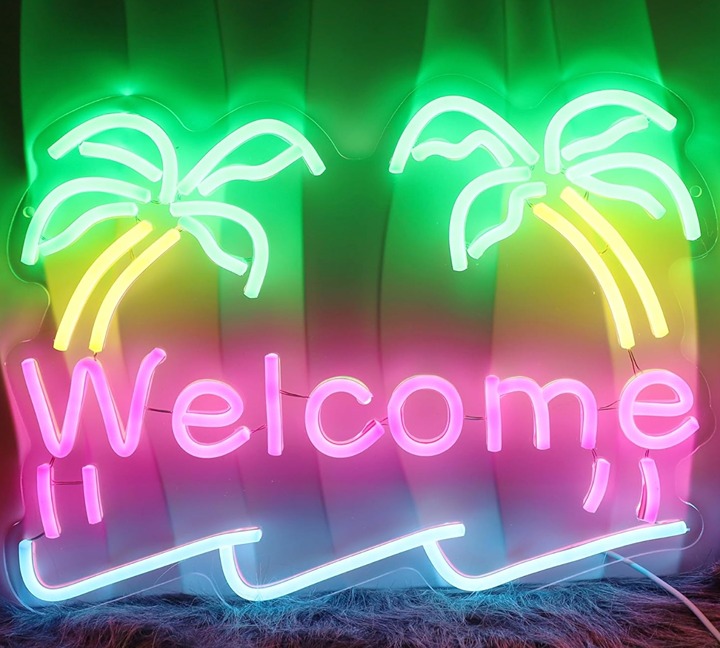 Lovely Bright Tropical “Welcome” Palm Tree LED Night Light Vacation Decoration