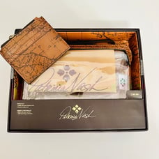 PATRICIA NASH 2-PIECE CLEAR STADIUM CLUTCH AND CREDIT CARD WALLET GIFT SET 99