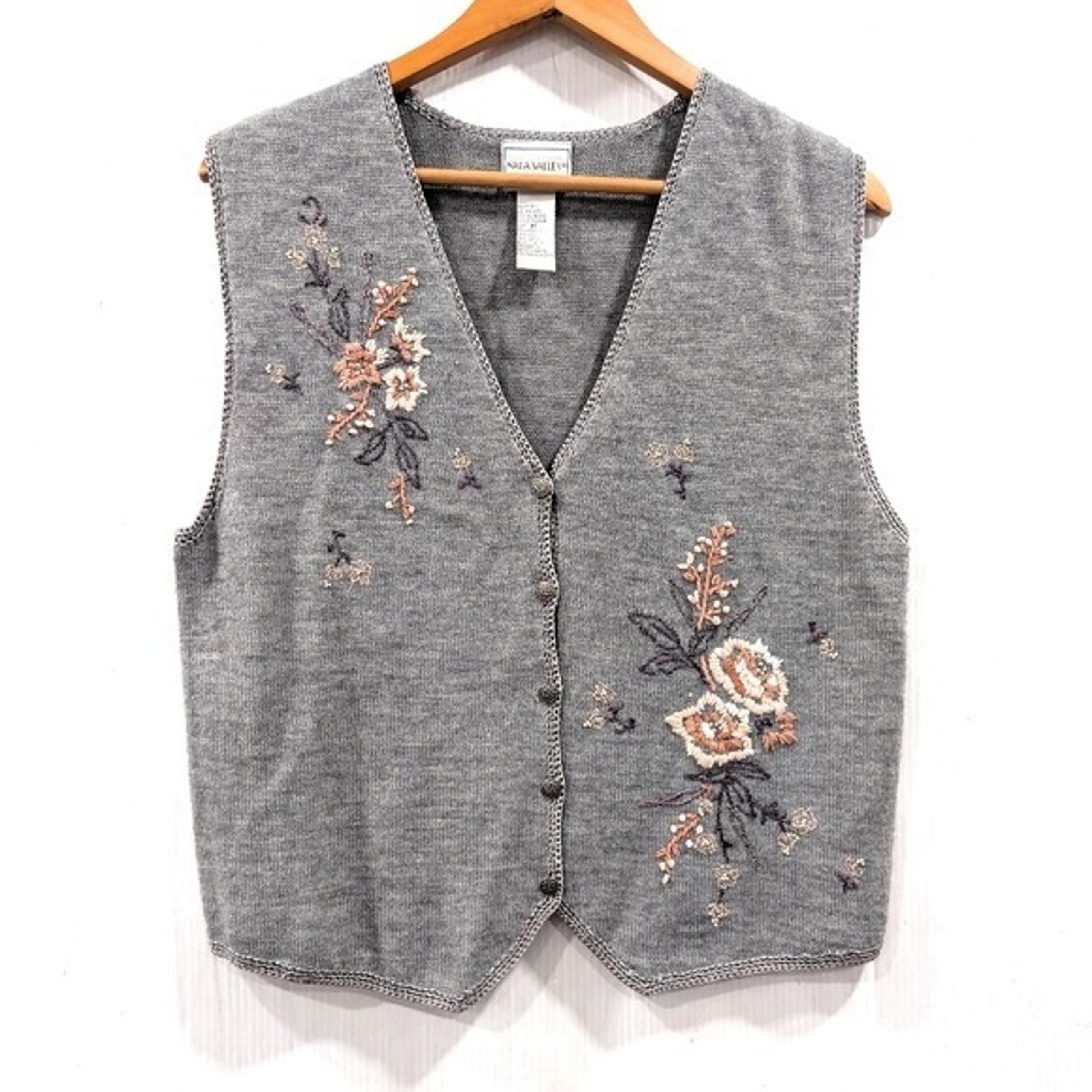 VINTAGE Napa Valley Gray Floral Embroidered Vest cottagecore prairie size medium