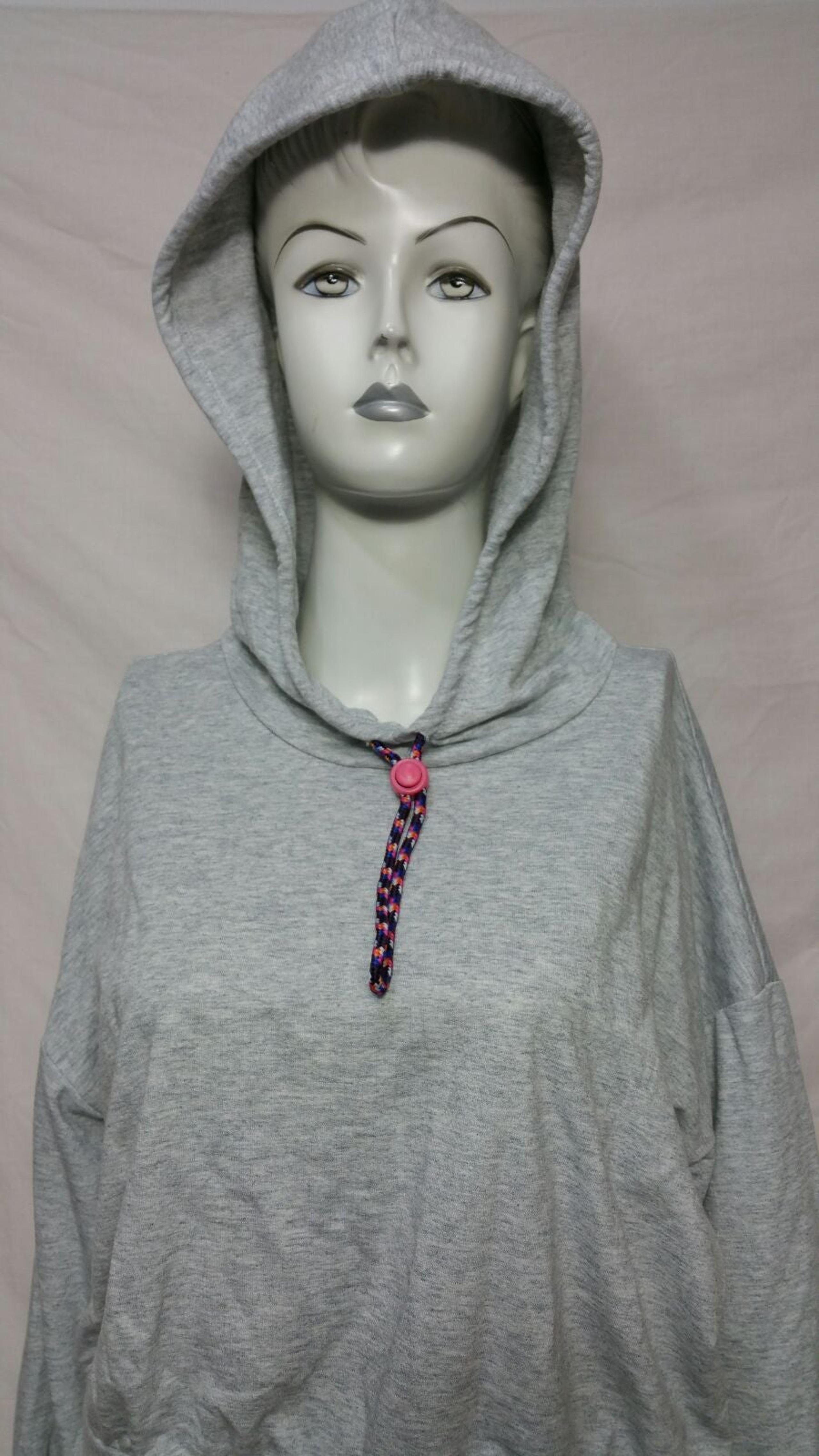 Wild fable NEW MEDIUM Hooded Crop Sweate