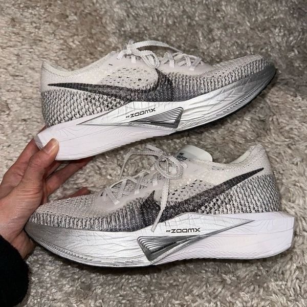 Nike ZoomX Vaporfly Next% 3 Women's Size 8.5 White Smoke Grey