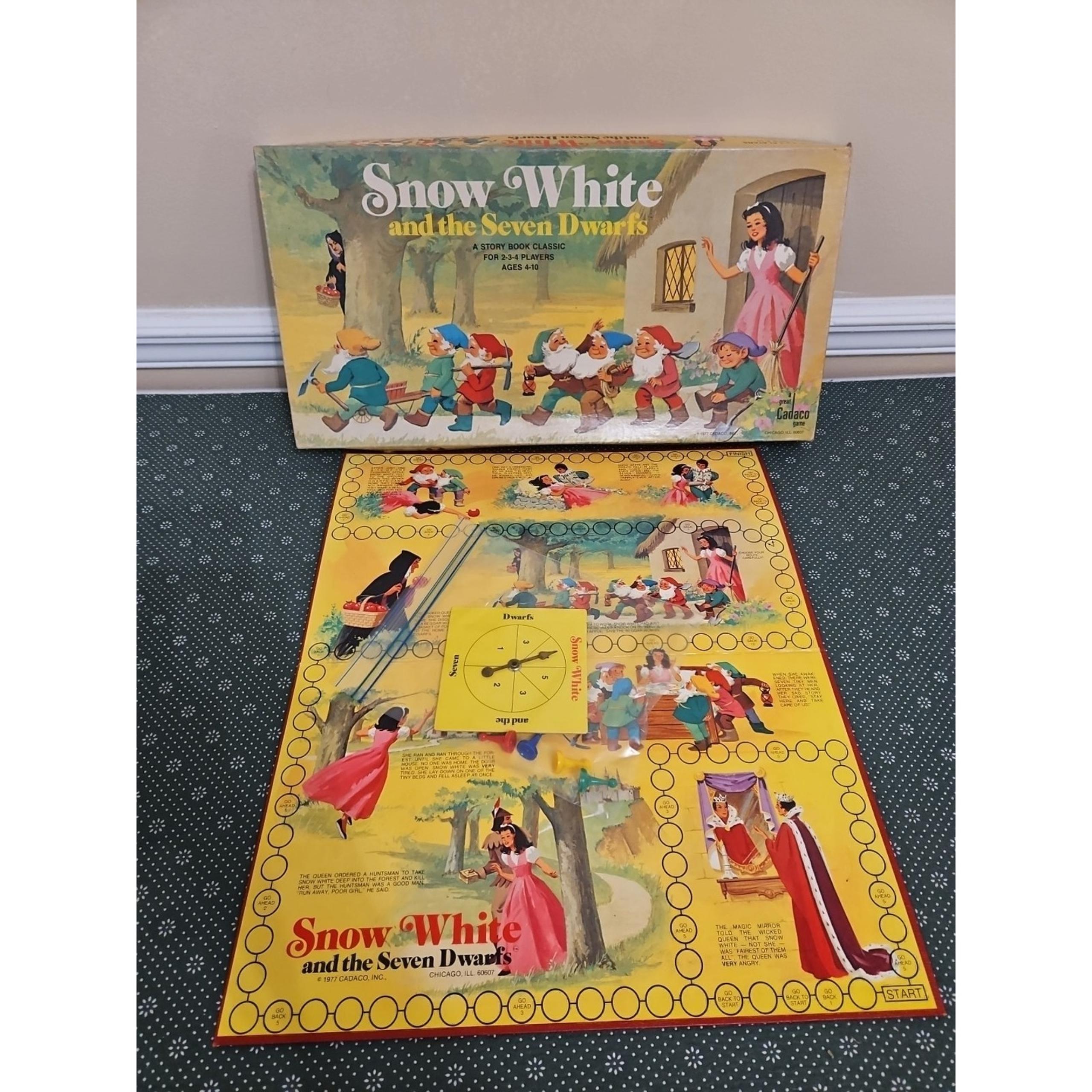 VTG Snow White Seven Dwarves Board Game CADACO #590 1977 COMPLETE