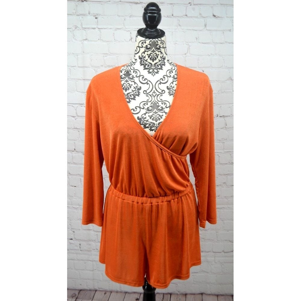 PRINCESS POLLY Women's Long Sleeve Velvet Romper SIZE 0 Orange