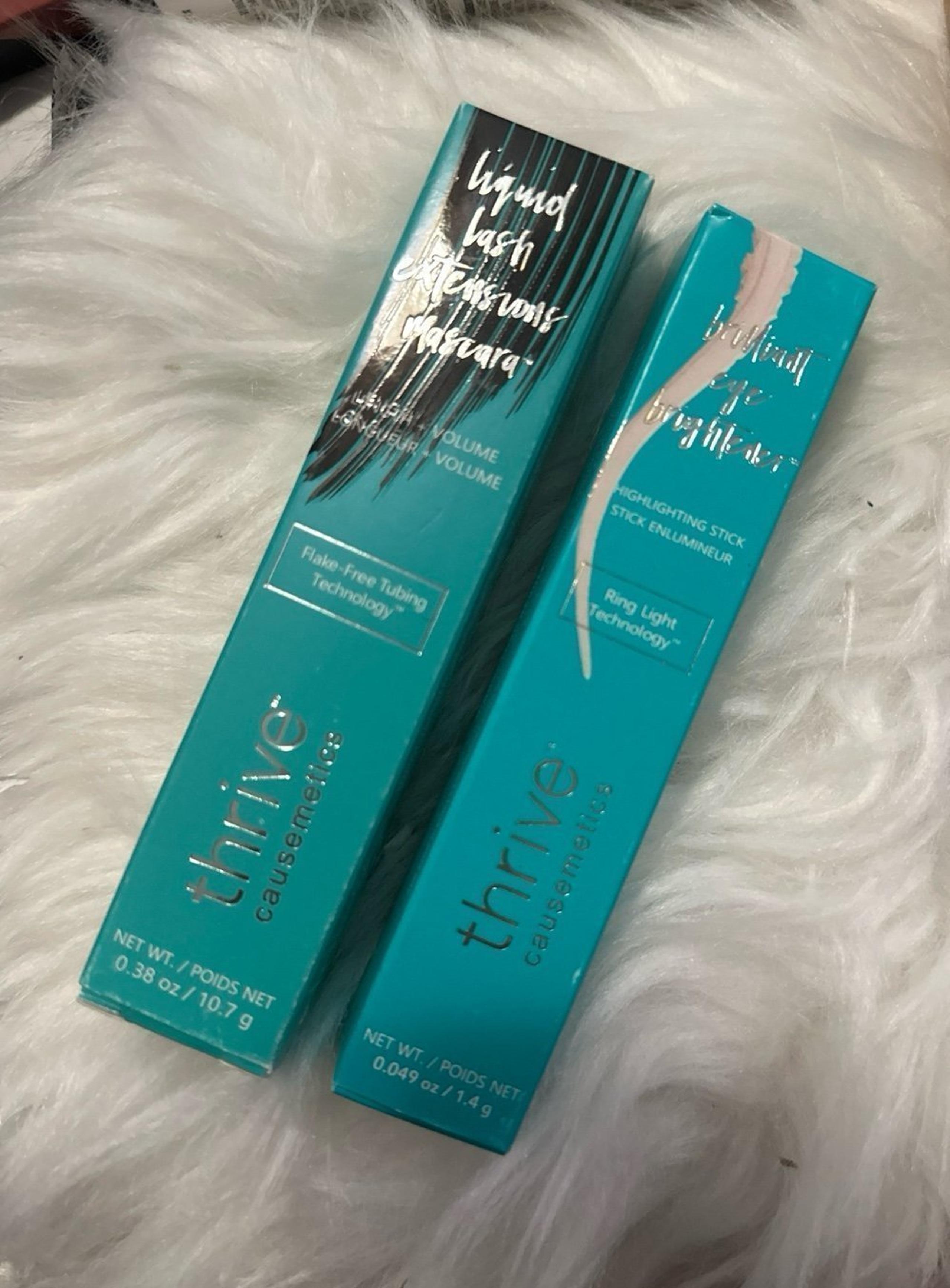 New Thrive Causemetics Brynn black & Stella brilliant eye Brigthener 2Pcs