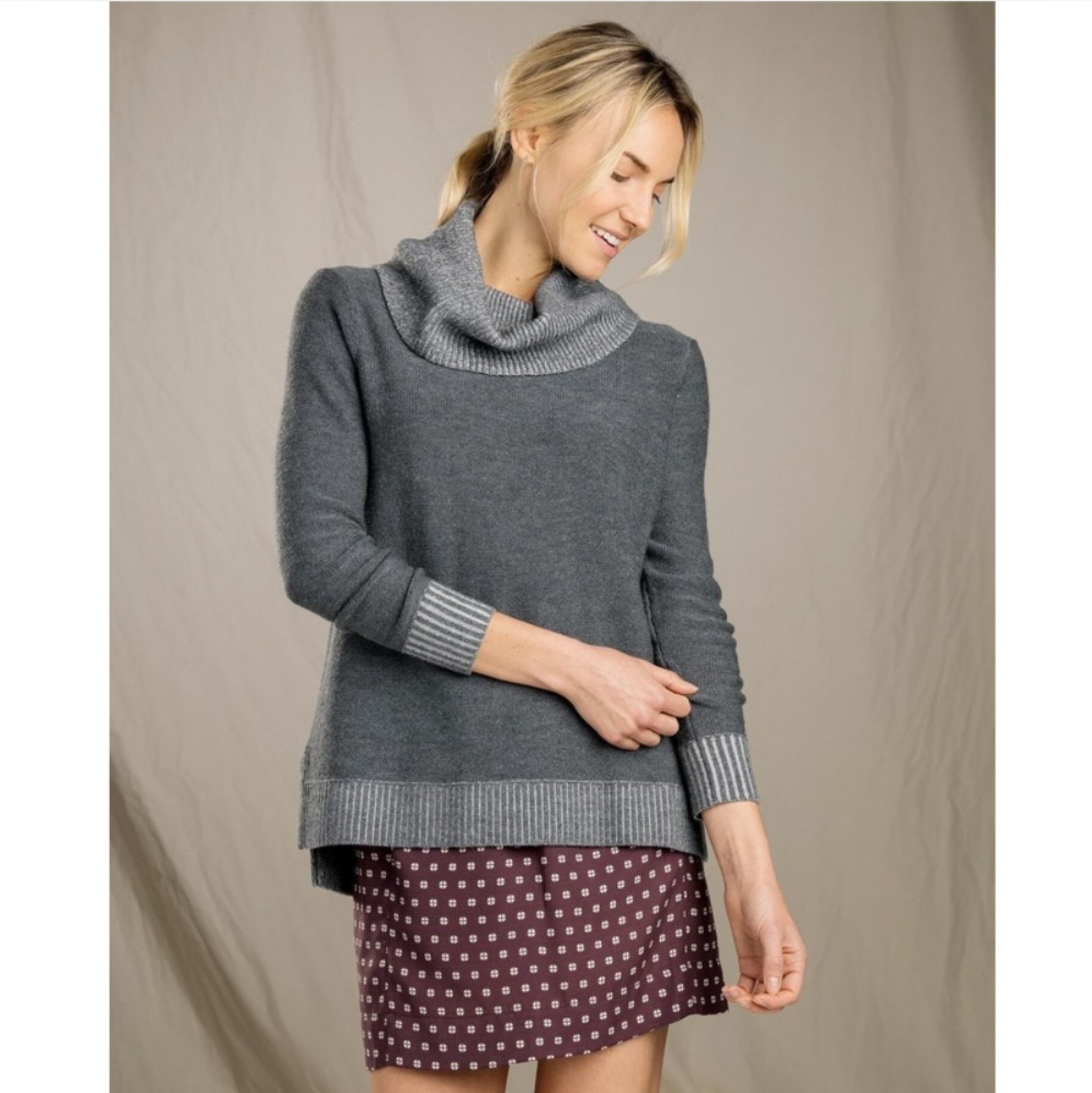 Toad & Co. Gray Cabriolet Merino Wool Convertible Sweater