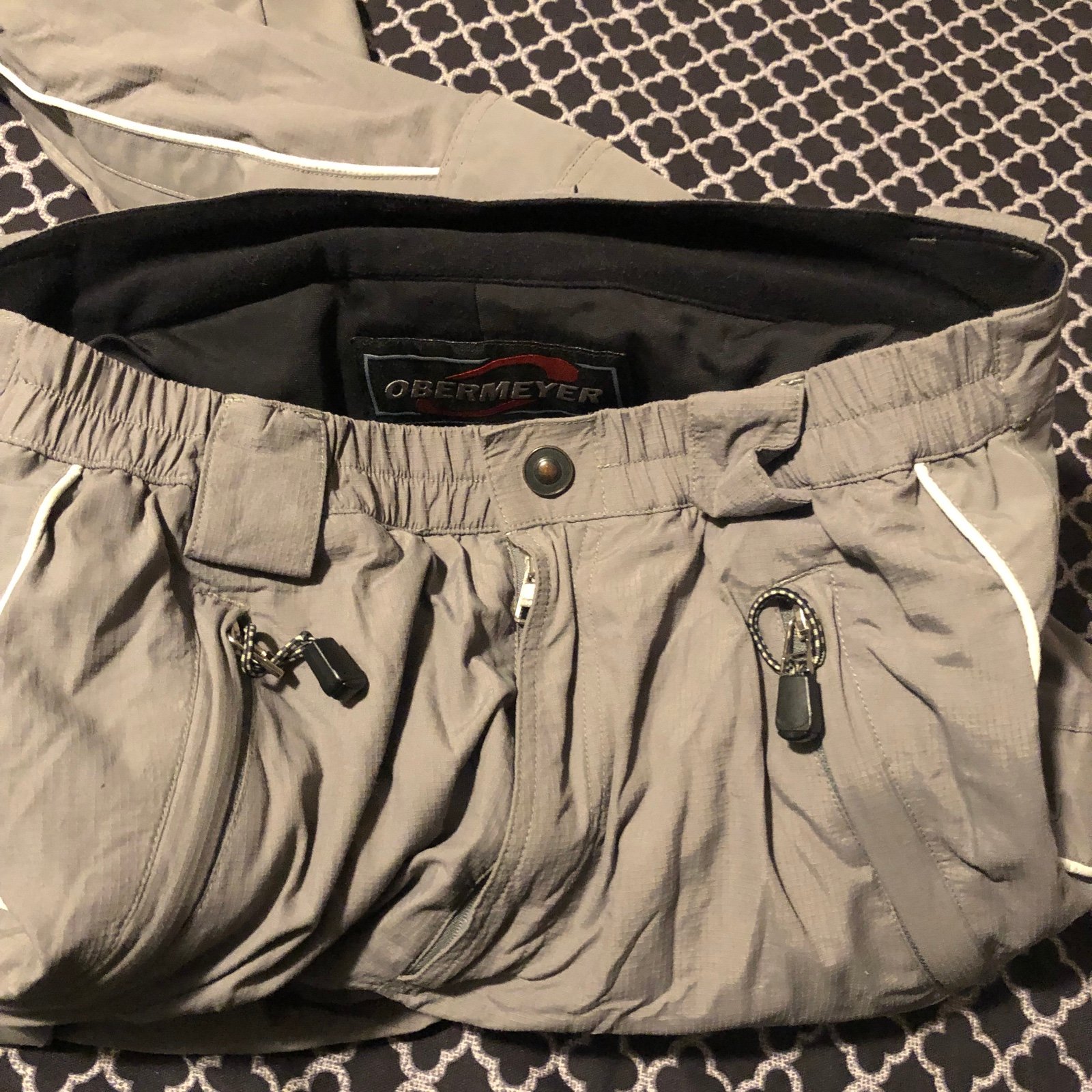 Obermeyer Mens Ski Pants Snowboard Gray Size M Medium Insulated