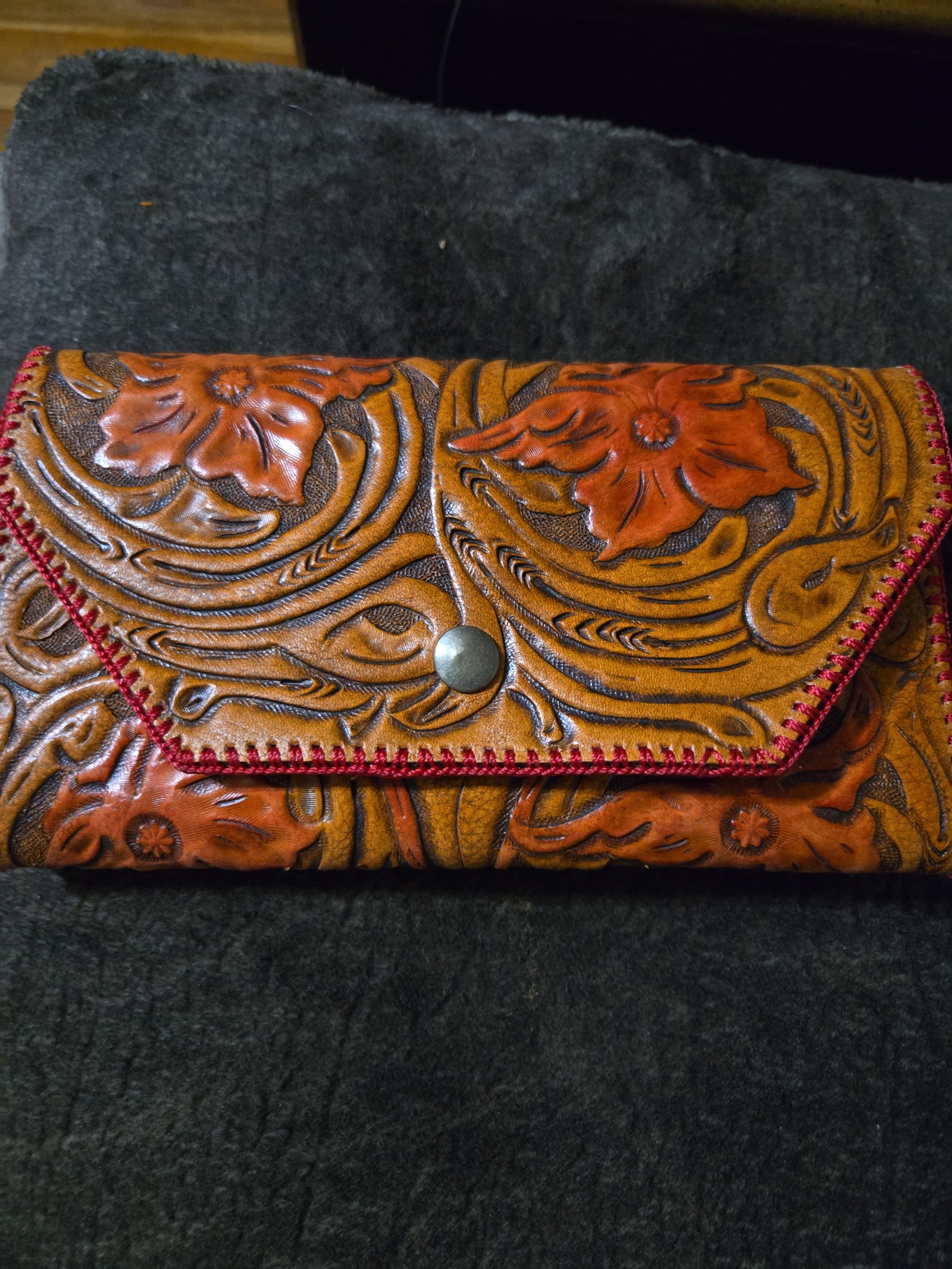 Women's handmade clutch