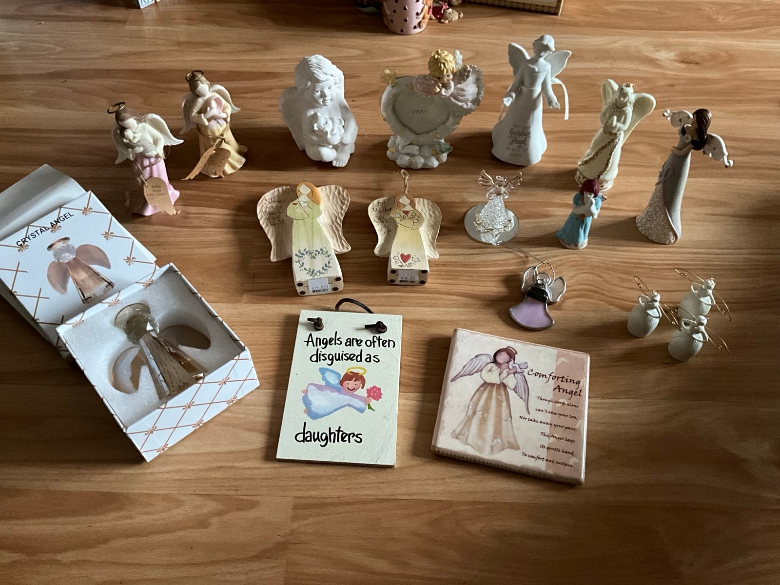Awesome Huge Vintage Bundle of Hallmark Family and Angel Home Decor Items