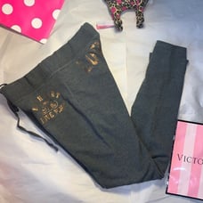 2008 VS PINK LEGGINGS