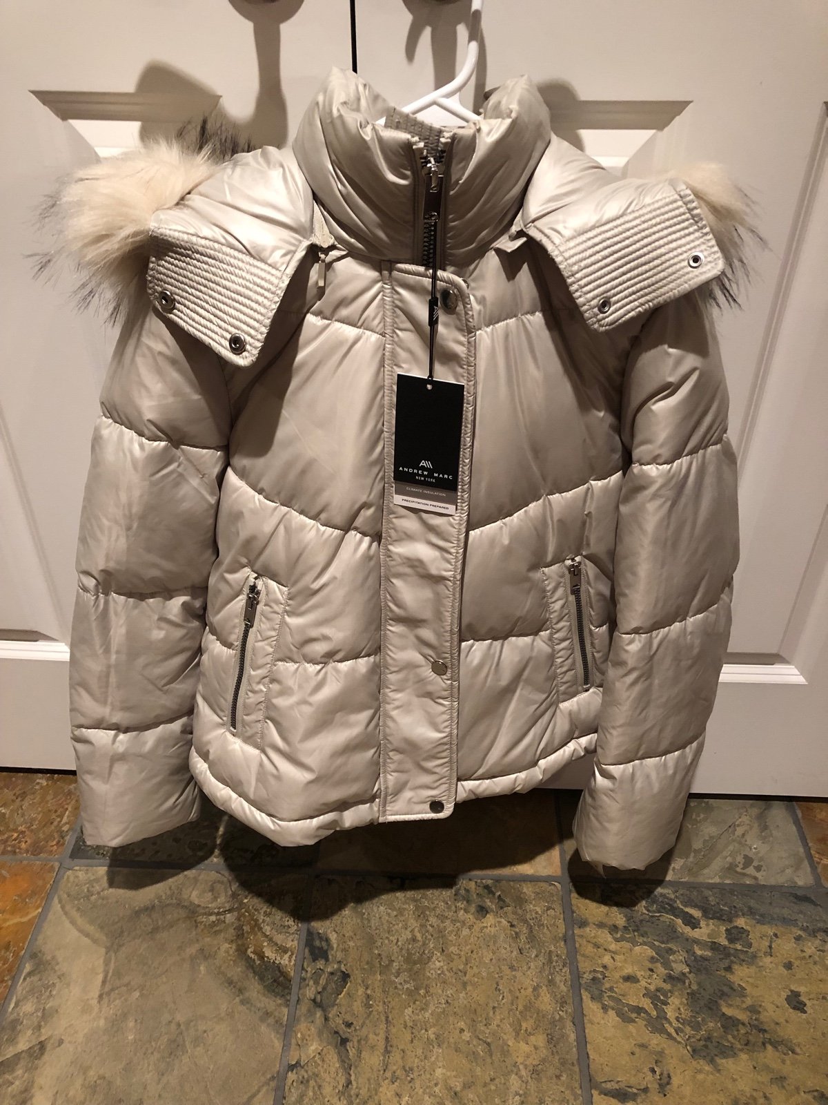 Andrew Marc Minna puffer
