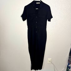 Everlane The Utility Drape Jumpsuit Black Relaxed Fit One-Piece Size 00 Pockets