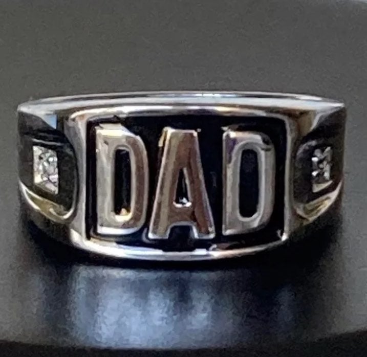Genuine Diamonds DAD Solid Sterling Silver Men Ring - size 7