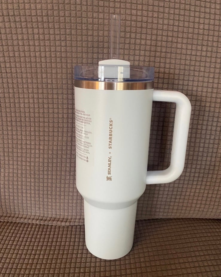 Starbucks x Stanley Spring Blue 2024 Exclusive Tumbler Brand New