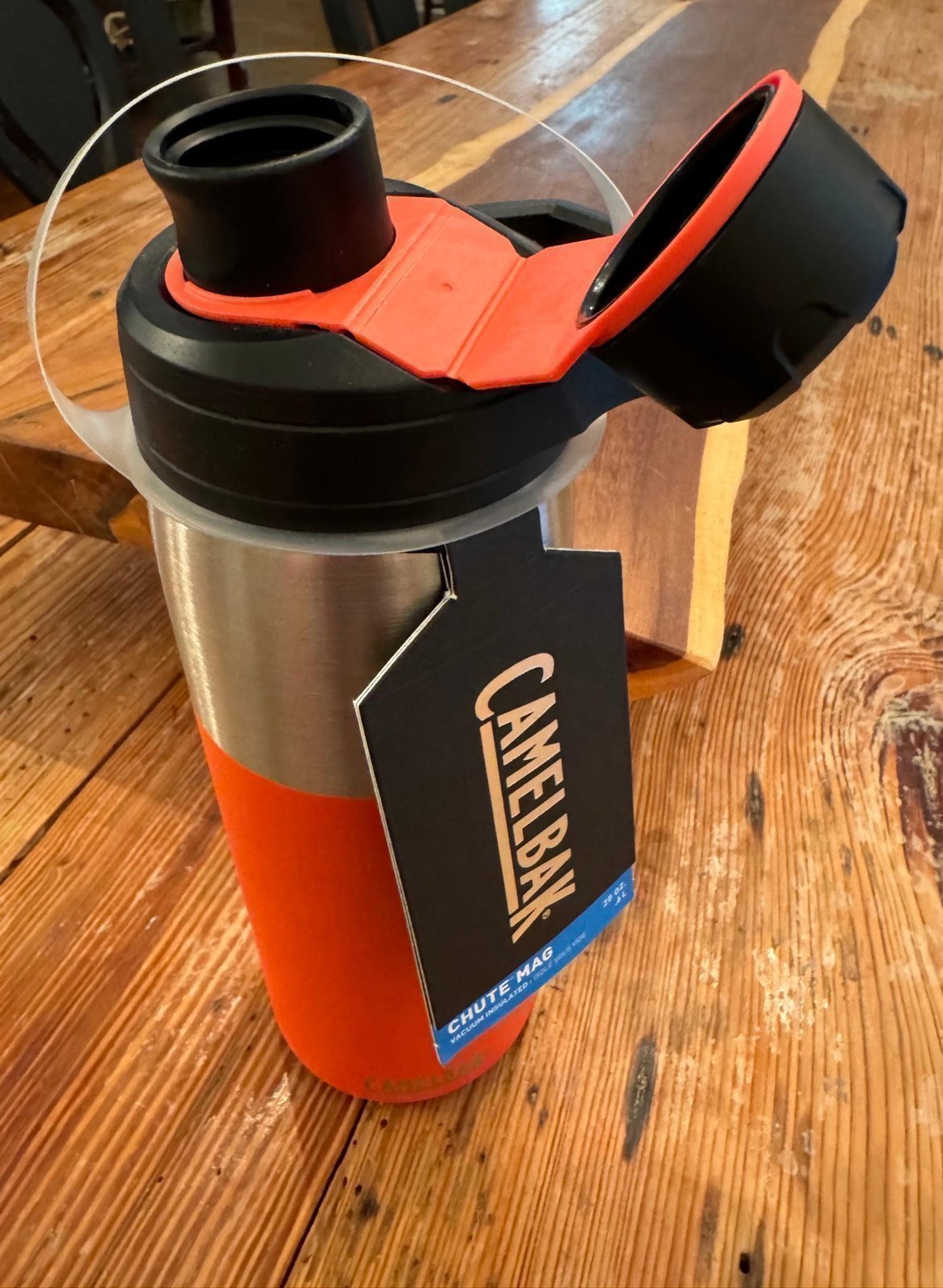 CamelBak  Chute Mag Vacuum Insulated Stainless Steel Water Bottle