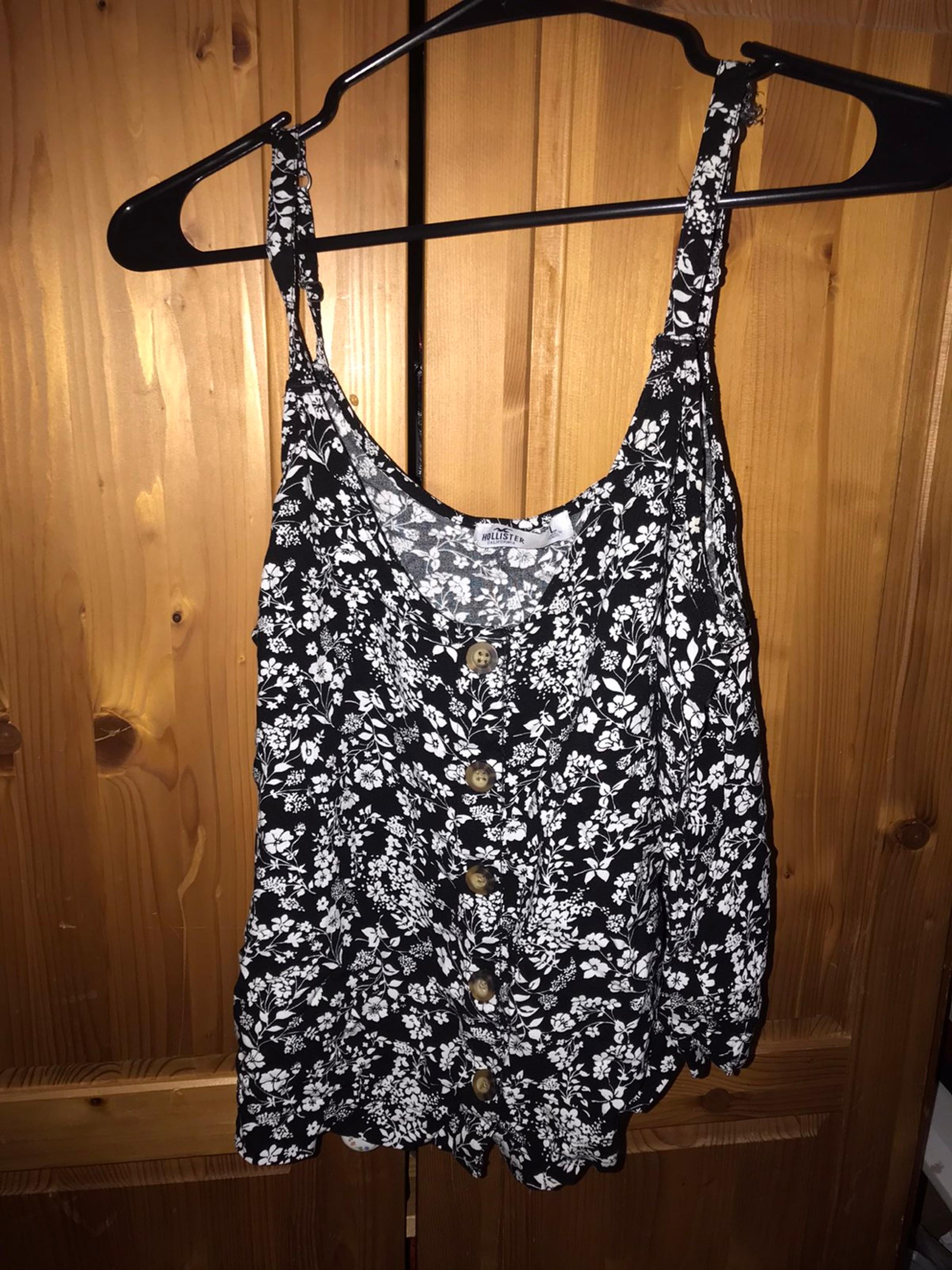 Hollister Cropped Tank