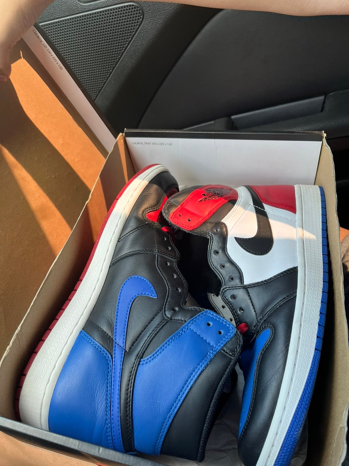 Air Jordan 1 top 3