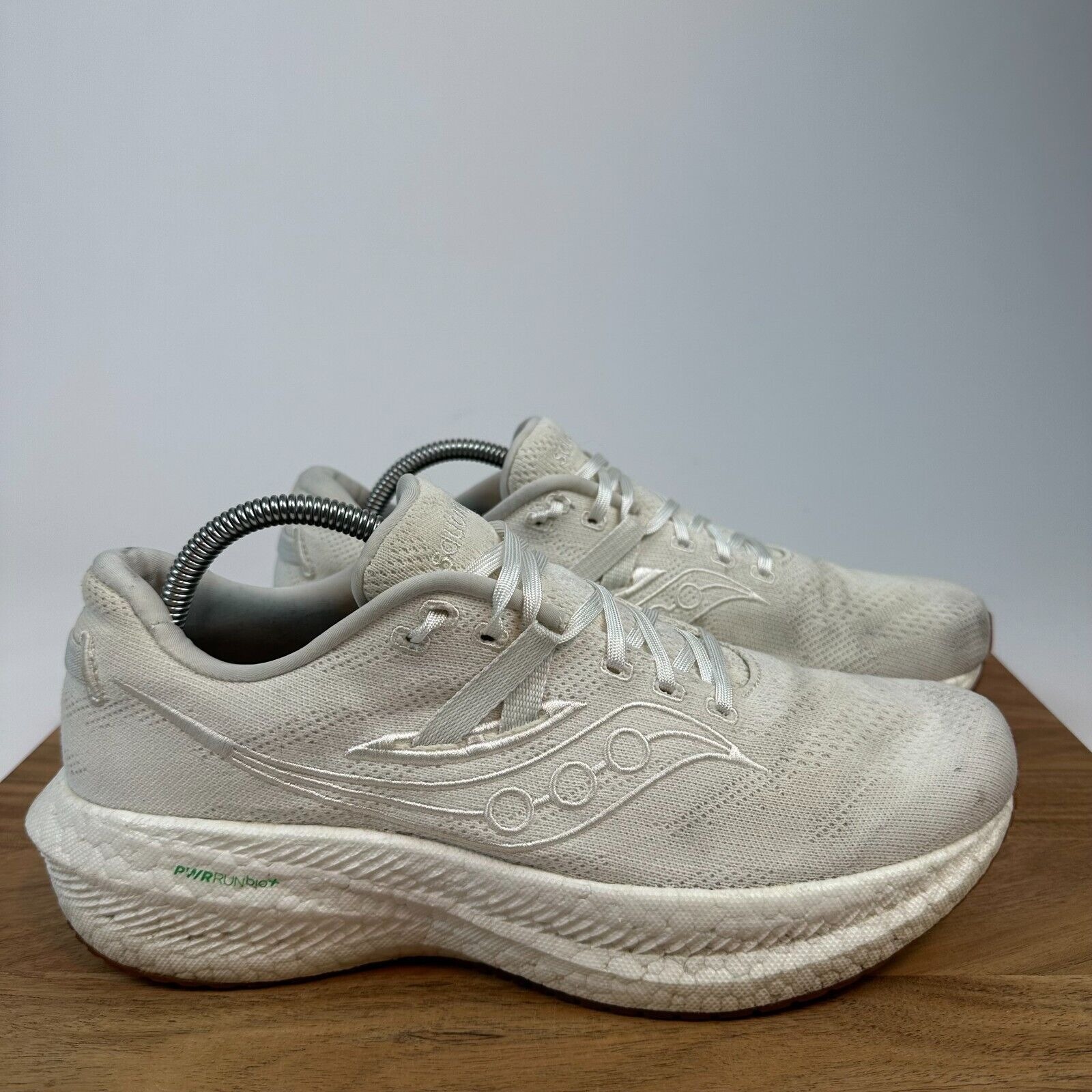 Womens Saucony Triumph RFG White Athletic Running Shoes Sneakers Size 11 M GUC