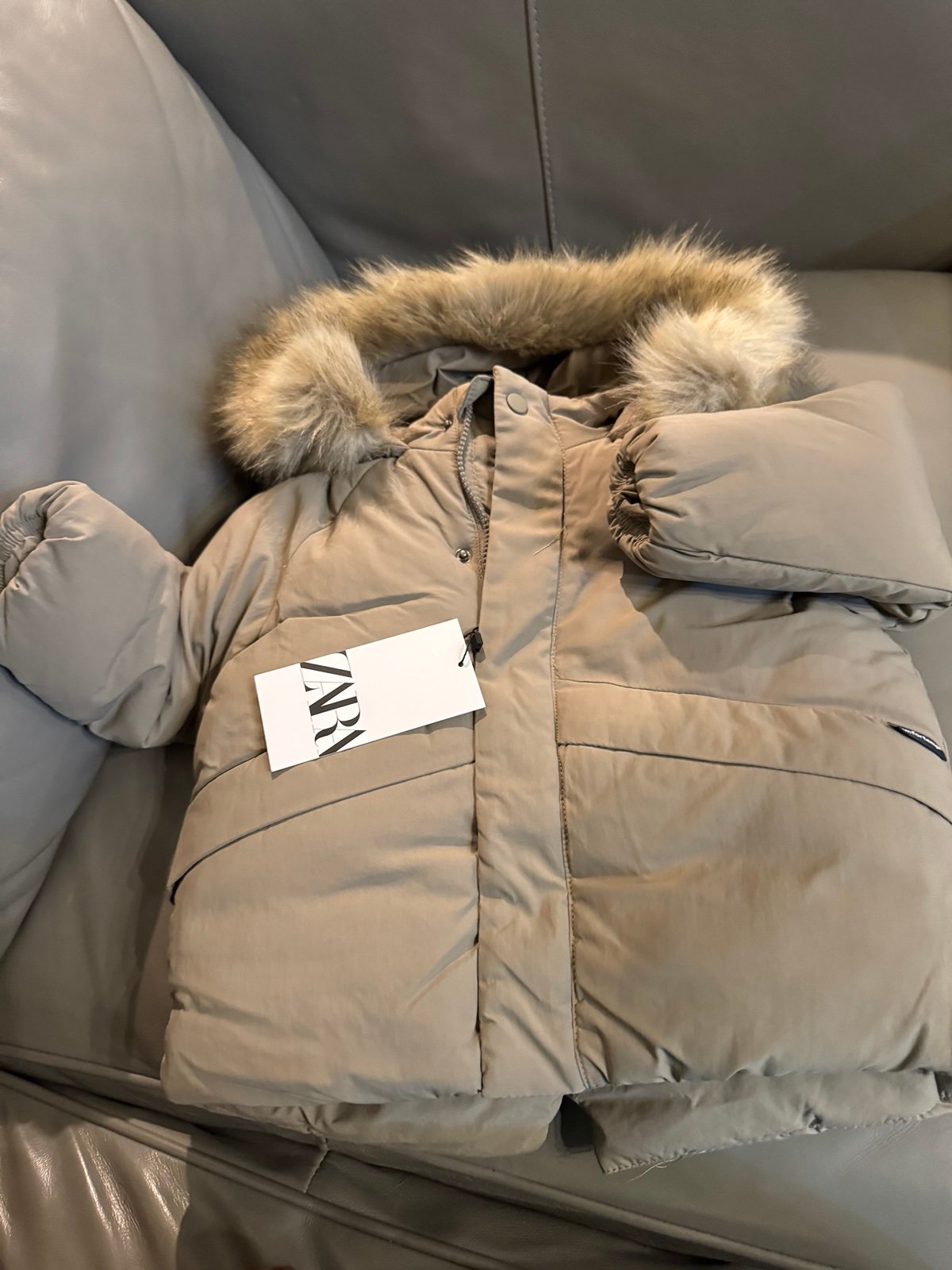 Zara new jacket sz 12/18 m
