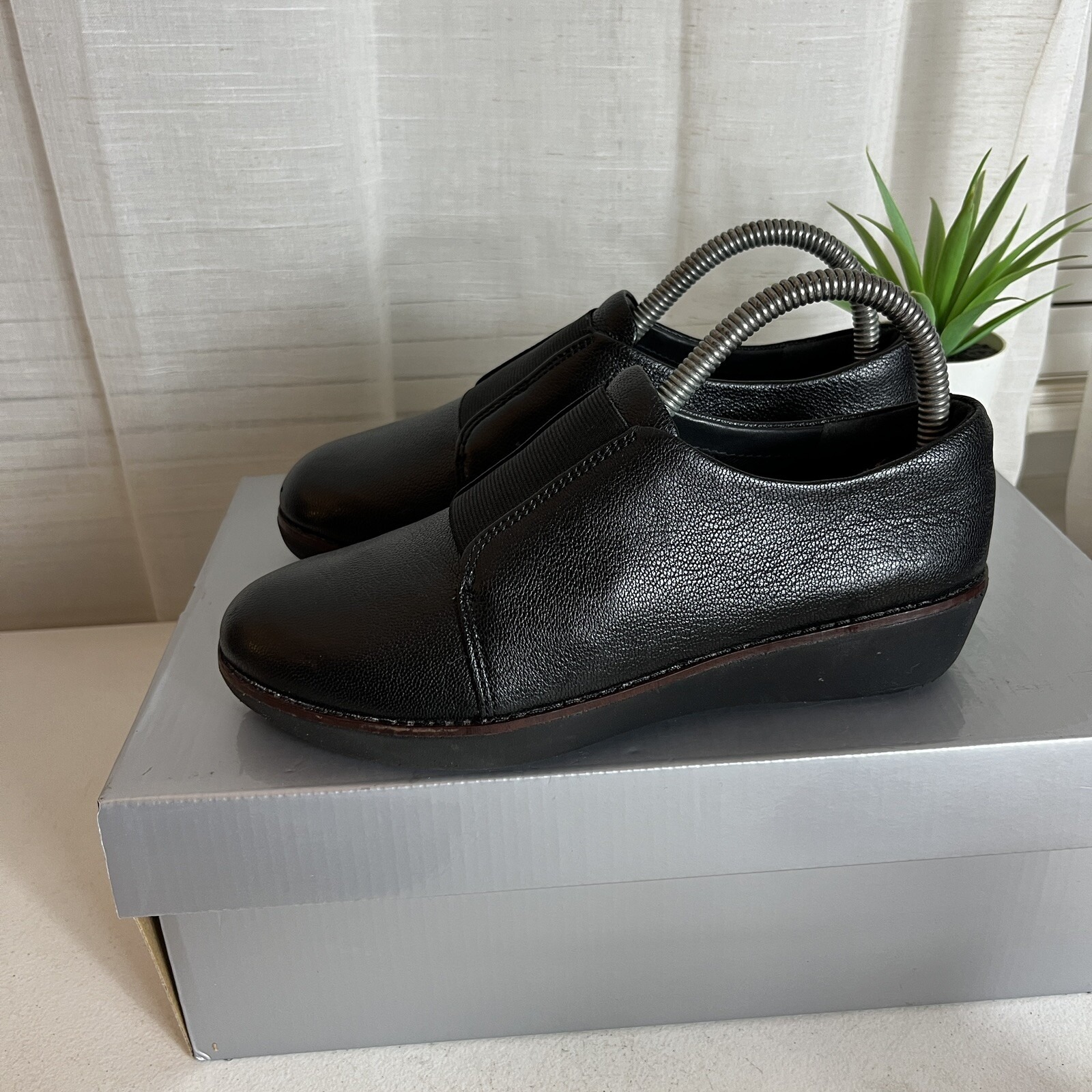 Fitflop Laceless Derby - Black Smooth Leather Slip On Comfort Shoes Women Size 5