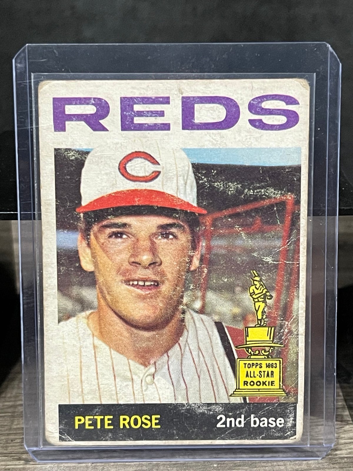 Pete Rose Cincinnati Reds rookie card 1964 Topps baseball card