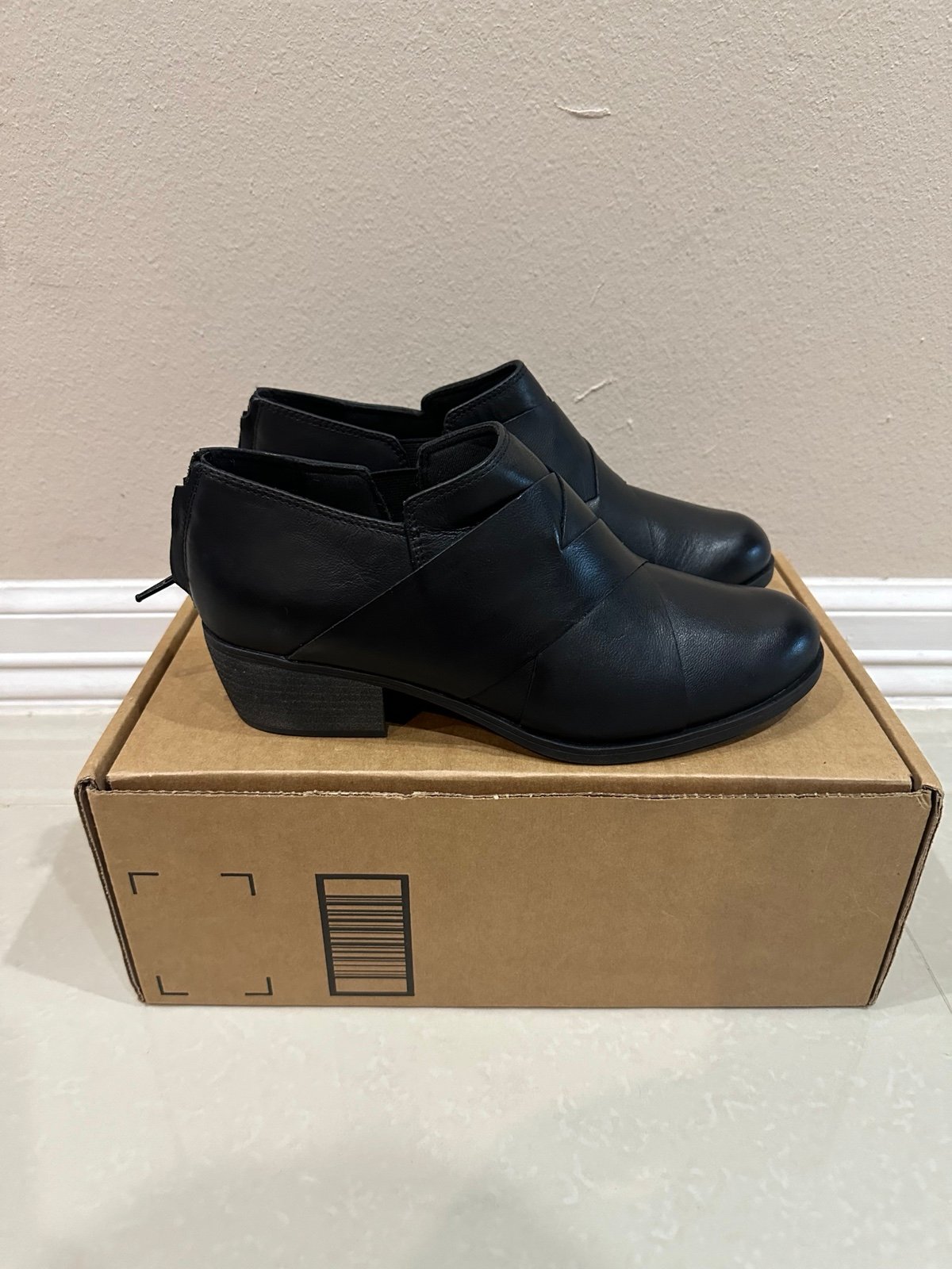 Clark’s Charlten Gema Shoes Black Leather Women’s Size 8.5 W