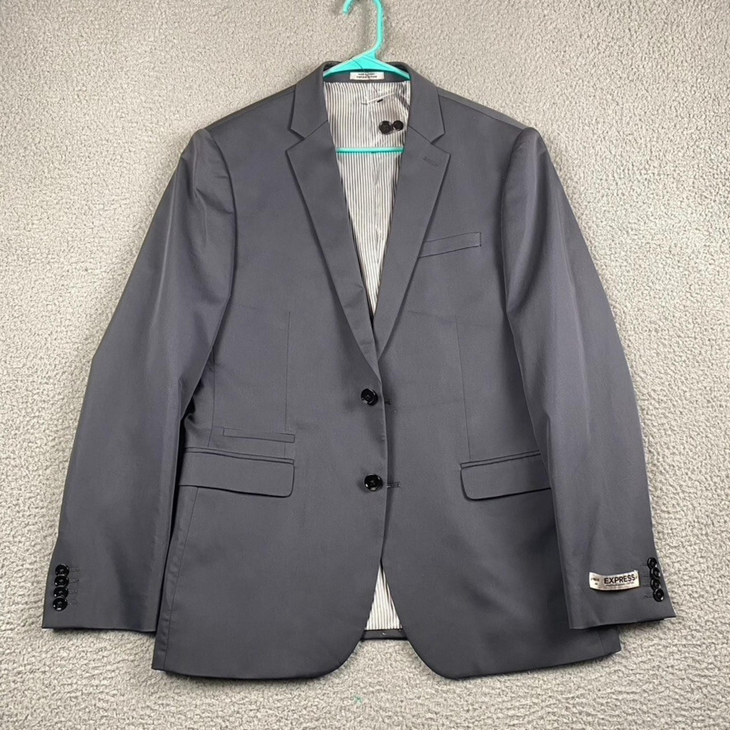 Express Photographer Fitted Suit Jacket Men's 40R Gray New Without Tag