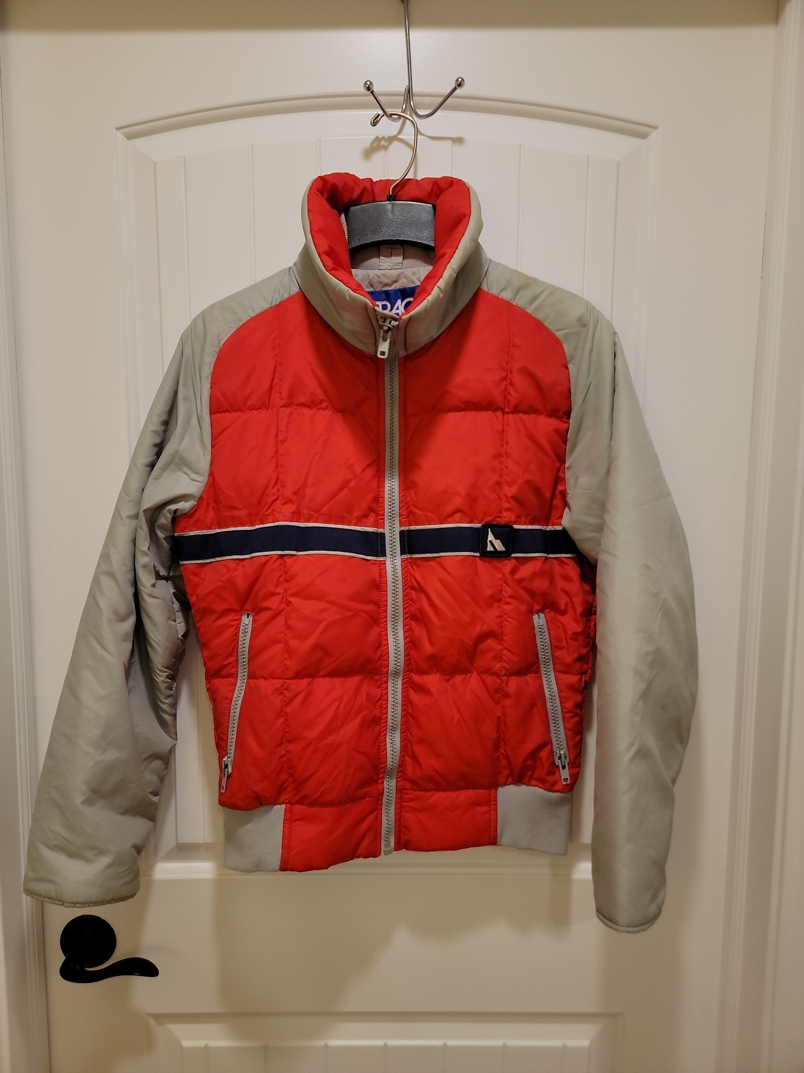 Serac Vintage Ski Snowboarding Winter Jacket Size 38