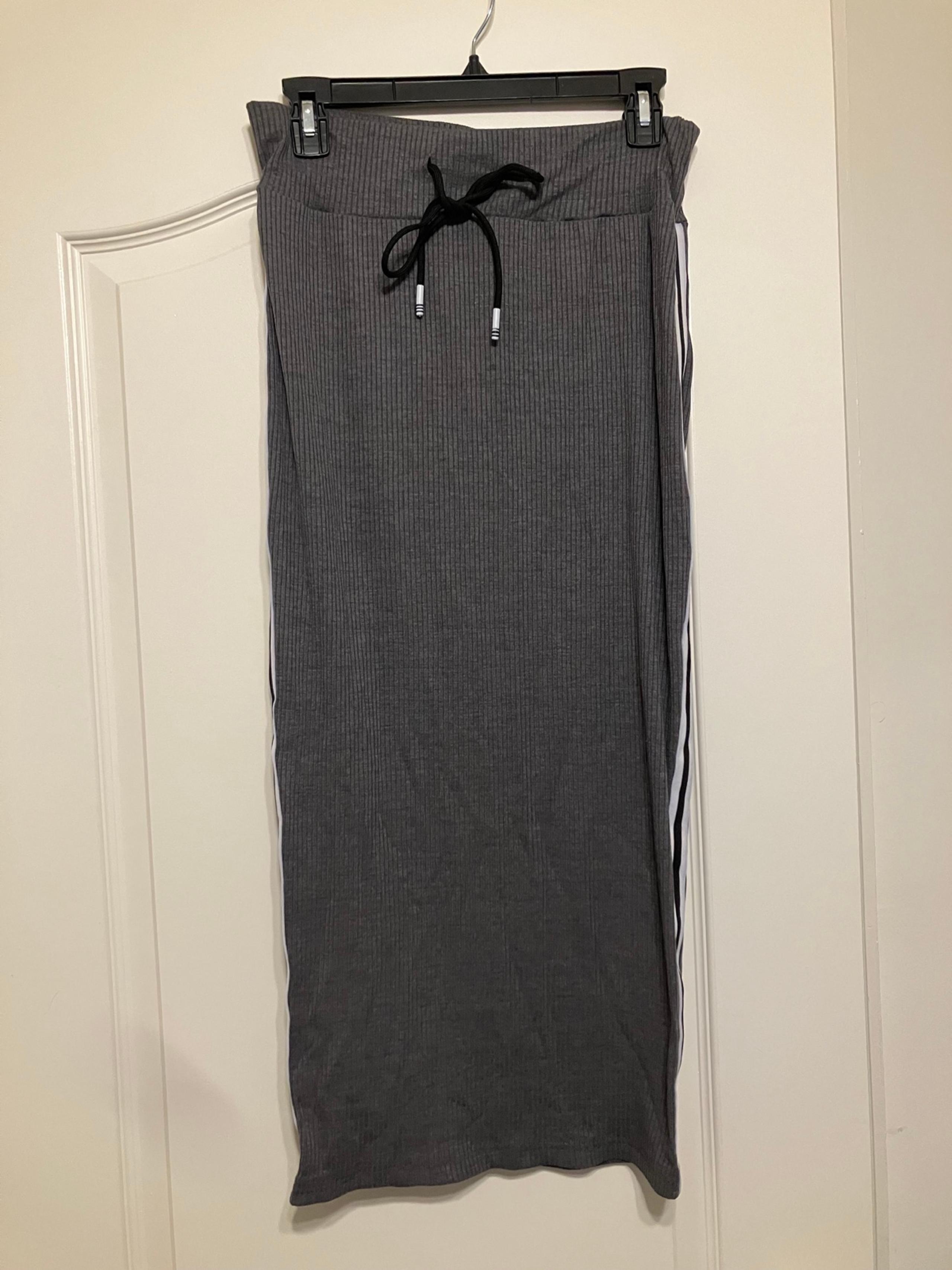 NEW Women’s Grey Ribbed Pencil Skirt with Striped Sides