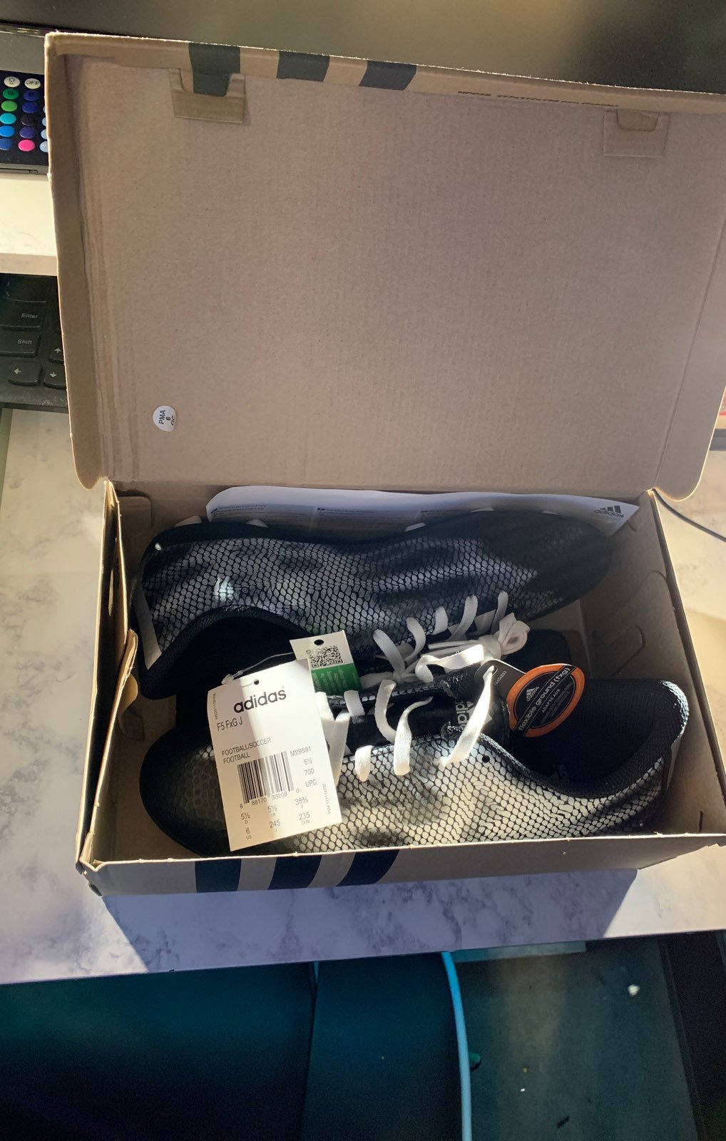 Soccer cleats size 6