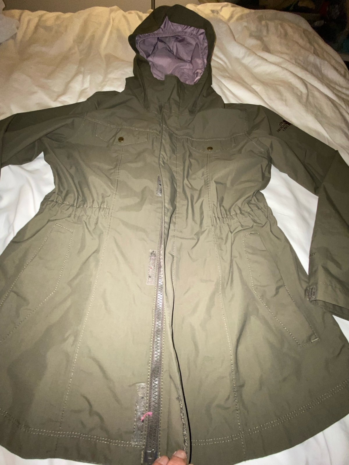 The north face windbreaker jacket youth XL